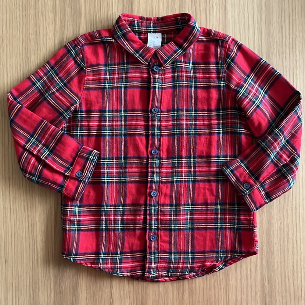 H&M kid’s Christmas plaid 100% cotton flannel shirt, size 2-3 Years